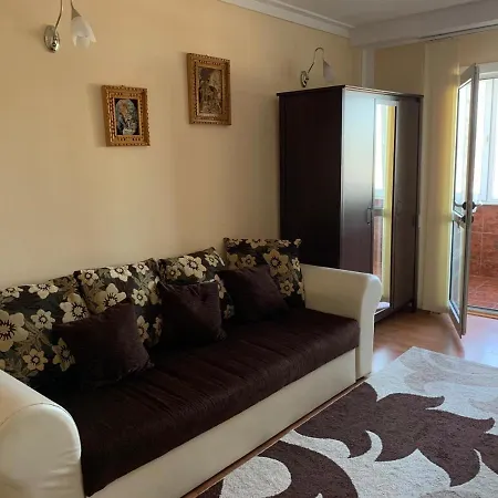 Apartament Onesti Exterior photo