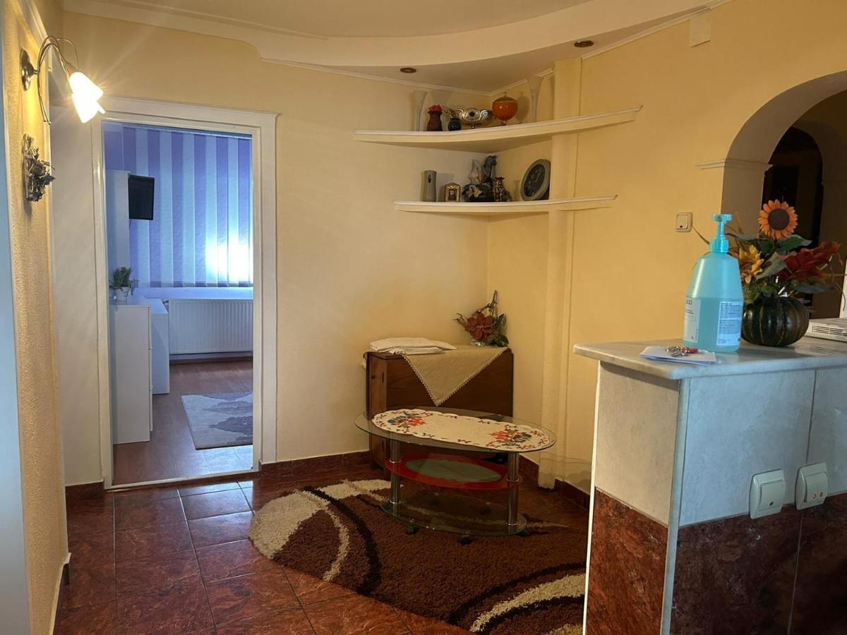 Apartament Onesti Apartment Onesti